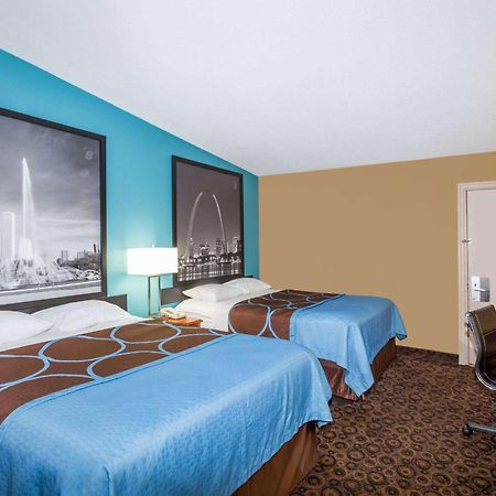 Super 8 By Wyndham Belleville St. Louis Area Экстерьер фото