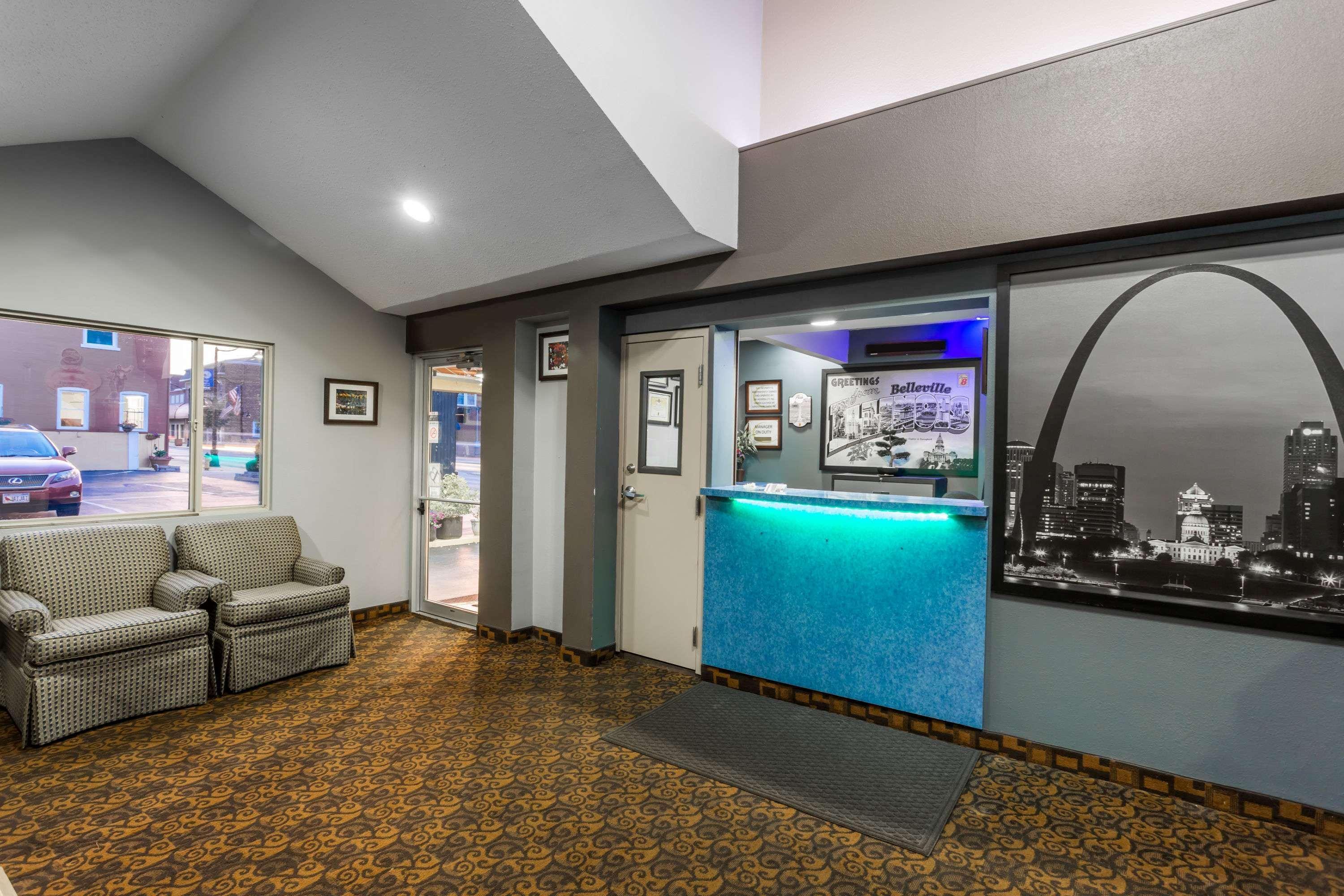 Super 8 By Wyndham Belleville St. Louis Area Экстерьер фото