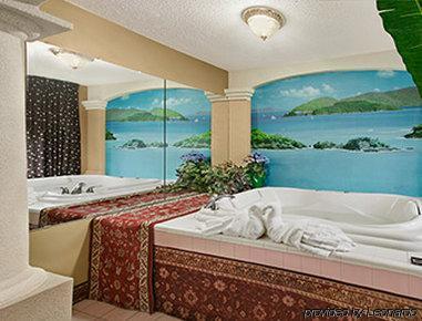 Super 8 By Wyndham Belleville St. Louis Area Экстерьер фото
