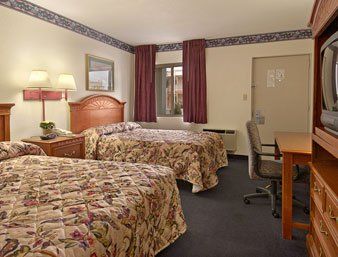 Super 8 By Wyndham Belleville St. Louis Area Экстерьер фото